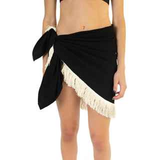 Falda corta. Excelente complemento para tu traje de baño o para cualquier atuendo casual. Perfecto para salida de playa, alberca o casual